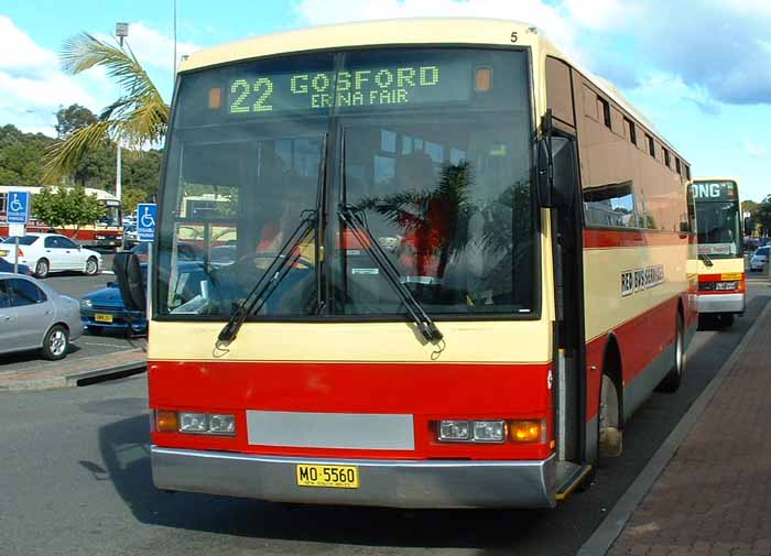 Red Bus Hino RG230 Express 5